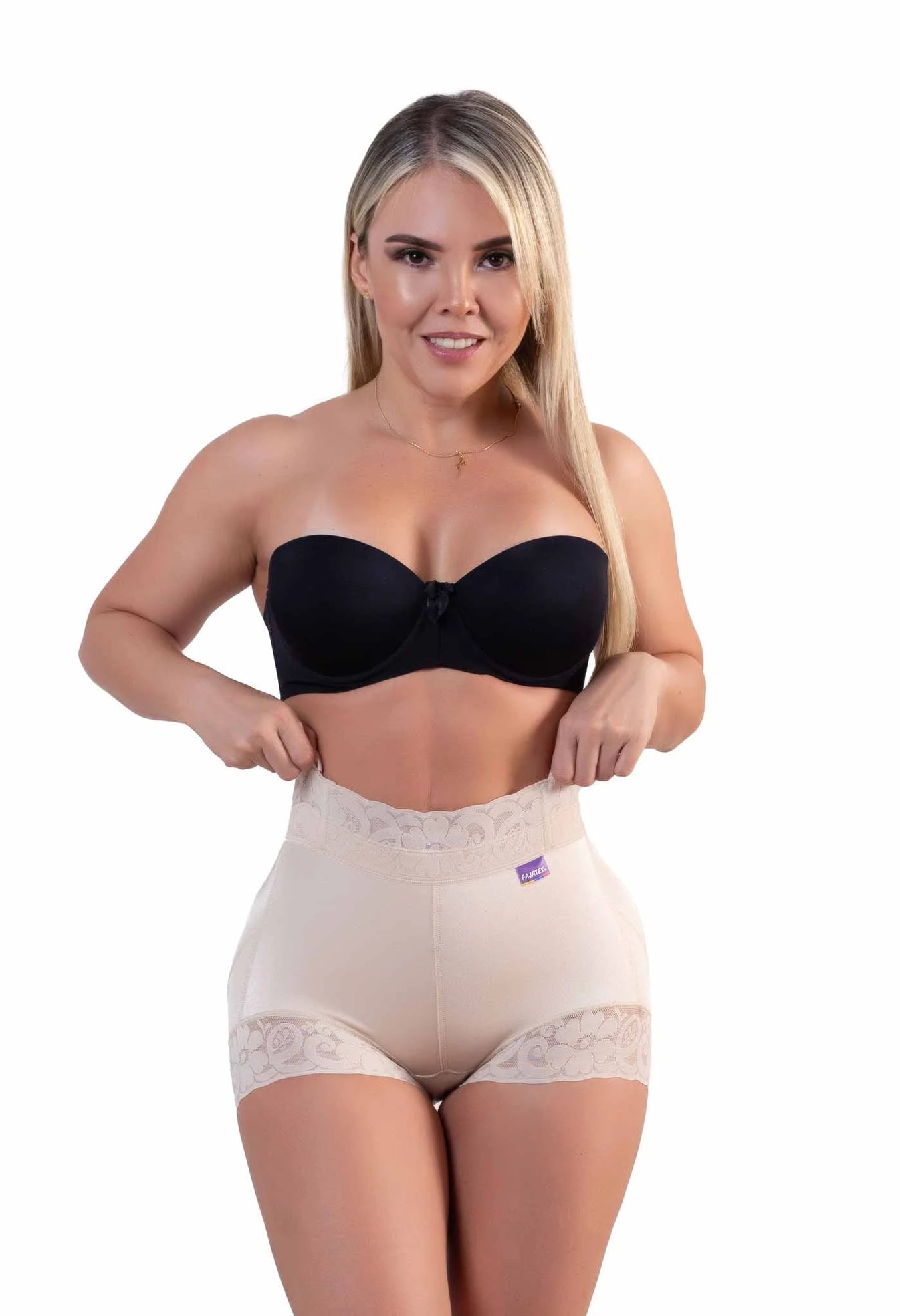 PANTY LEVANTA COLA EXTRA CORTO |Ref. 952|
